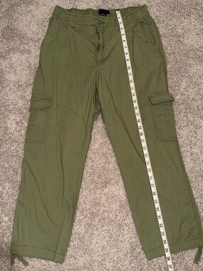 Women’s Olive Green Cargo Pants - Lightweight Utility Style